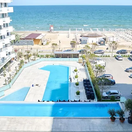 Magic In Infinity Pool & Parking Apartment
