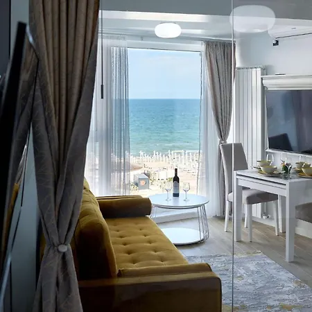 Apartment Magic In Infinity Pool & Parking Mamaia