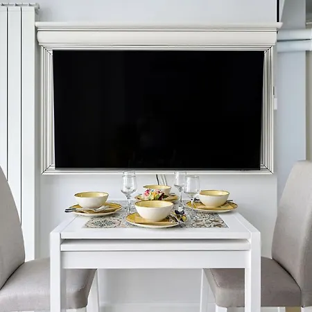 Magic In Infinity Pool & Parking *