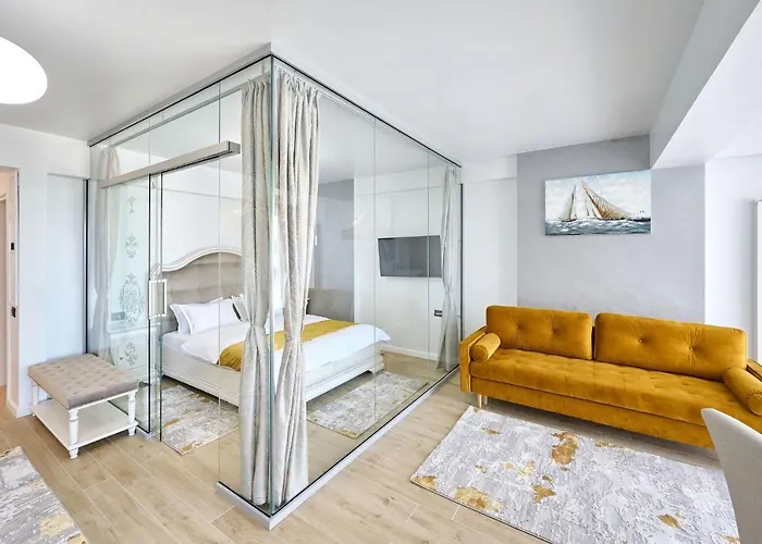 Magic In Infinity Pool & Parking Mamaia